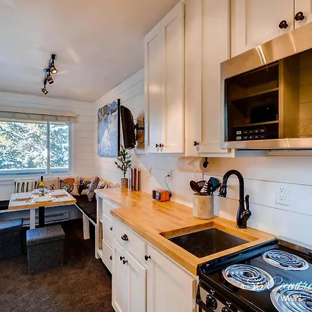 Amazing Renovation, Premium Top Floor Unit Near Downtown, Access To Hot Tubs And Firepit Pm6B